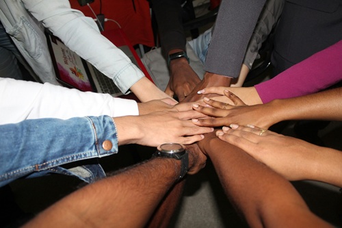 Volunteer helping community
